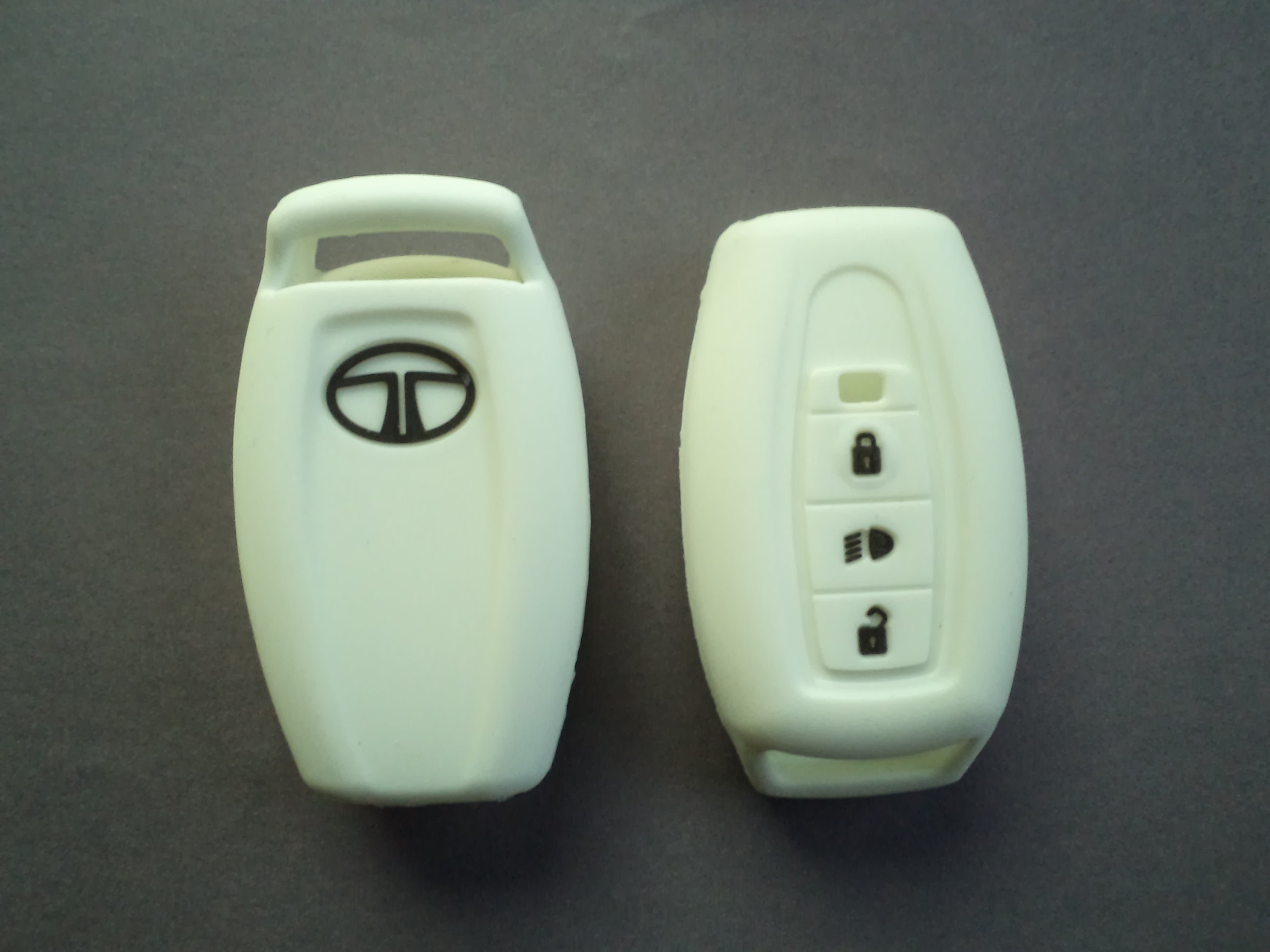 TATA KEY COVER - ISC183