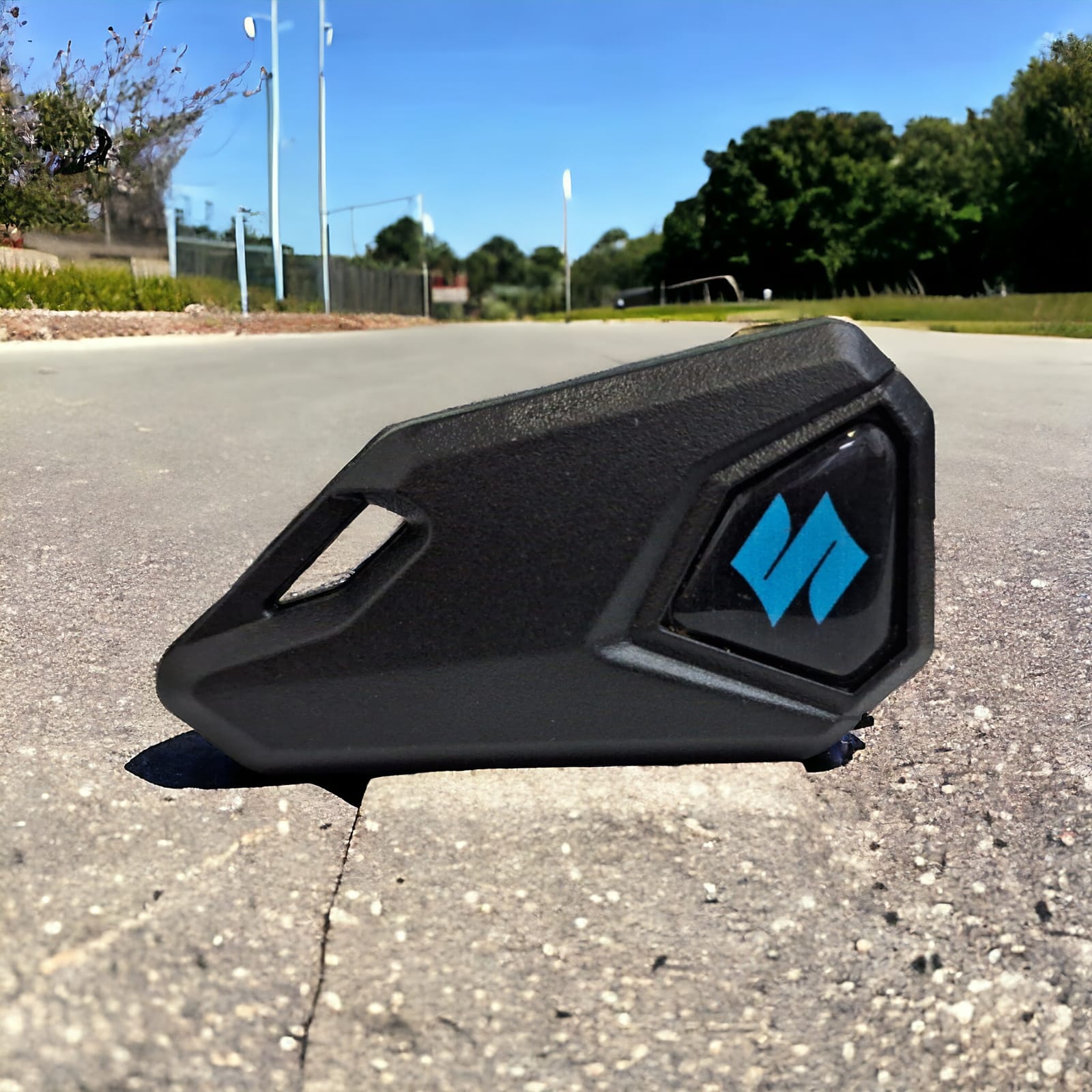 Suzuki Gixxer Bike Flip Key With Silicone Key Cover - Blue Logo