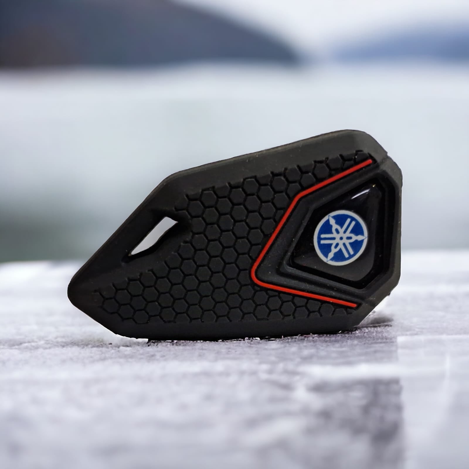 YAMAHA FLIP KEY WITH SILICONE KEY COVER - BLUE LOGO