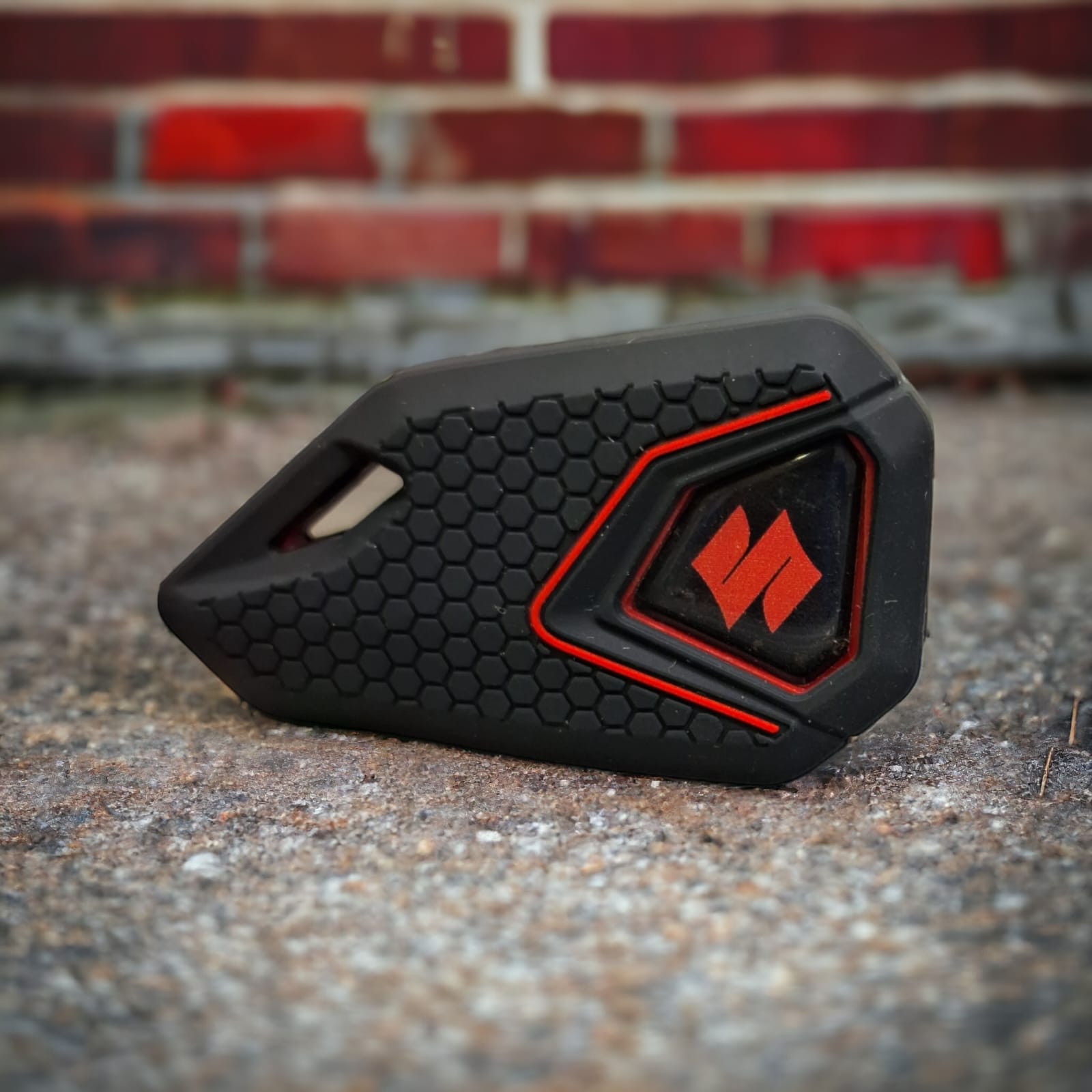 Suzuki Gixxer Bike Flip Key With Silicone Key Cover - Red Logo