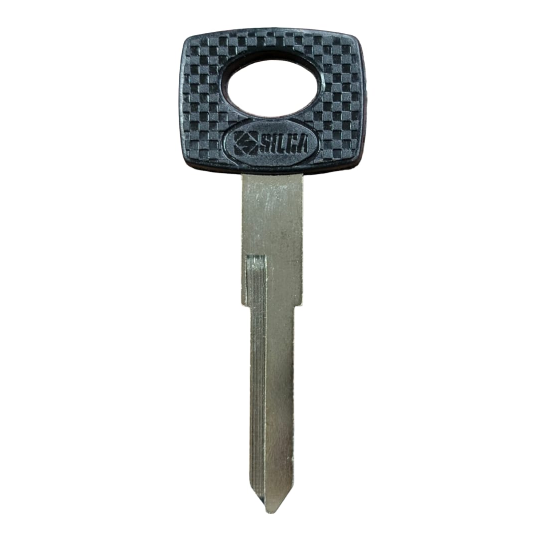 Uncut Mechanical Replacement Key Compatible with BharatBenz Trucks | Manual Metal Blade Key